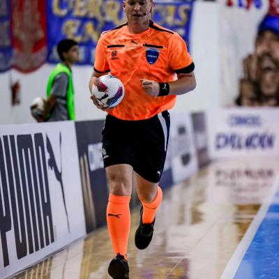 FIFA divulga árbitros para 2026, na lista o laranjeirense Alfredo Wagner